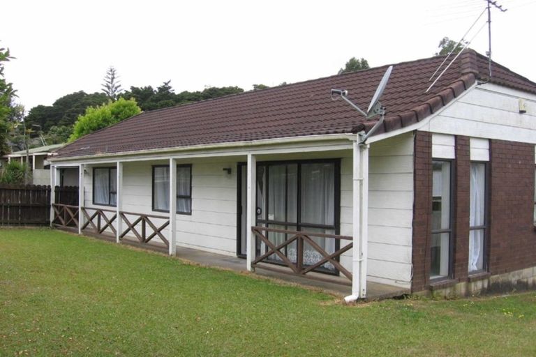 Photo of property in 1/1 Eugenia Rise, Totara Heights, Auckland, 2105