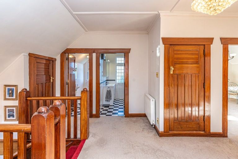 Photo of property in 12 Brassey Road, Saint Johns Hill, Whanganui, 4500