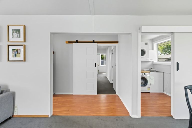 Photo of property in 6 Roswell Place, Islington, Christchurch, 8042