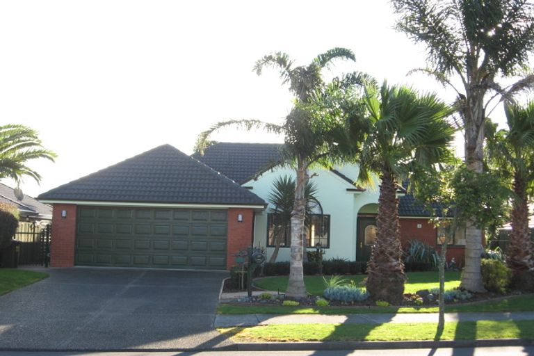 Photo of property in 54 Tington Avenue, Wattle Downs, Auckland, 2103