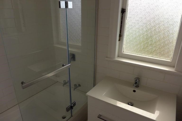 Photo of property in 31 Sanders Avenue, Marewa, Napier, 4110