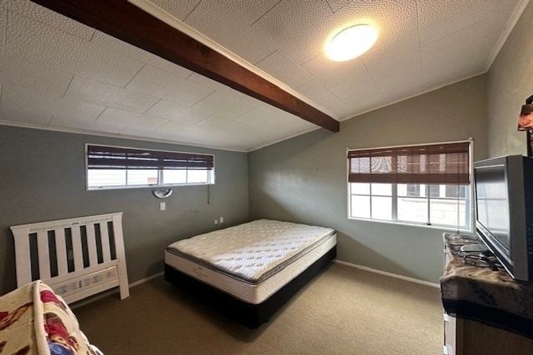 Photo of property in 34 Queen Street, Cambridge, 3434