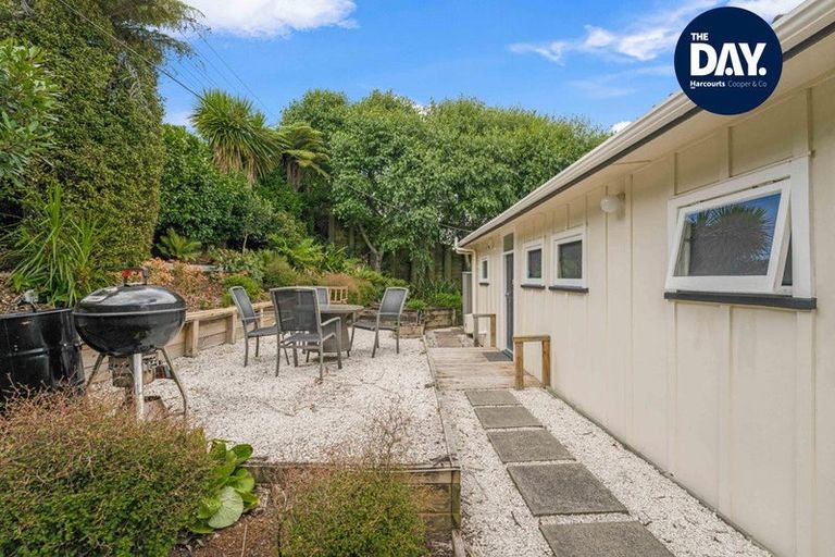 Photo of property in 1/66 Manuka Road, Glenfield, Auckland, 0629