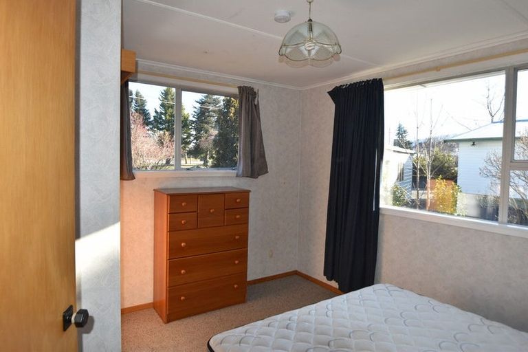 Photo of property in 3 Dobson Place, Twizel, 7901