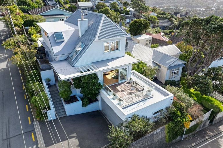 Photo of property in 20 Roscoe Terrace, Wadestown, Wellington, 6012