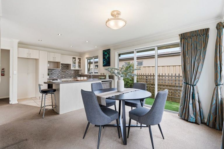 Photo of property in 8b Reid Avenue, Mosgiel, 9024
