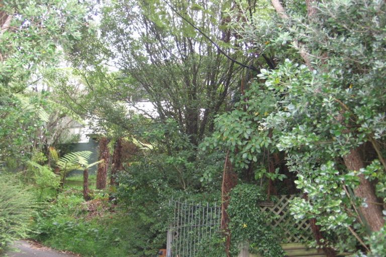 Photo of property in 4 Plumer Street, Johnsonville, Wellington, 6037