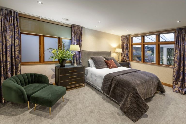 Photo of property in 56 Overtoun Terrace, Hataitai, Wellington, 6021