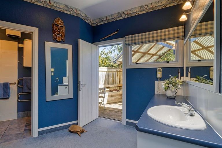 Photo of property in Arataki Way, 8 Arataki Road, Havelock North, 4130