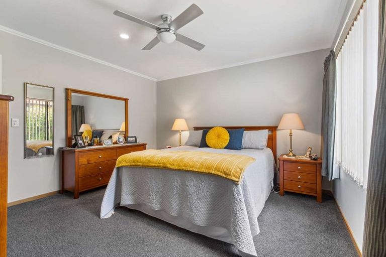 Photo of property in 8 Hoyte Place, Pukehangi, Rotorua, 3015