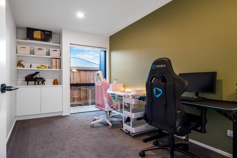 Photo of property in 6 Boag Place, Halswell, Christchurch, 8025