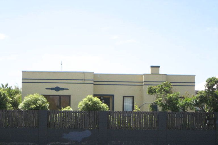 Photo of property in 2/71 Pages Road, Linwood, Christchurch, 8062