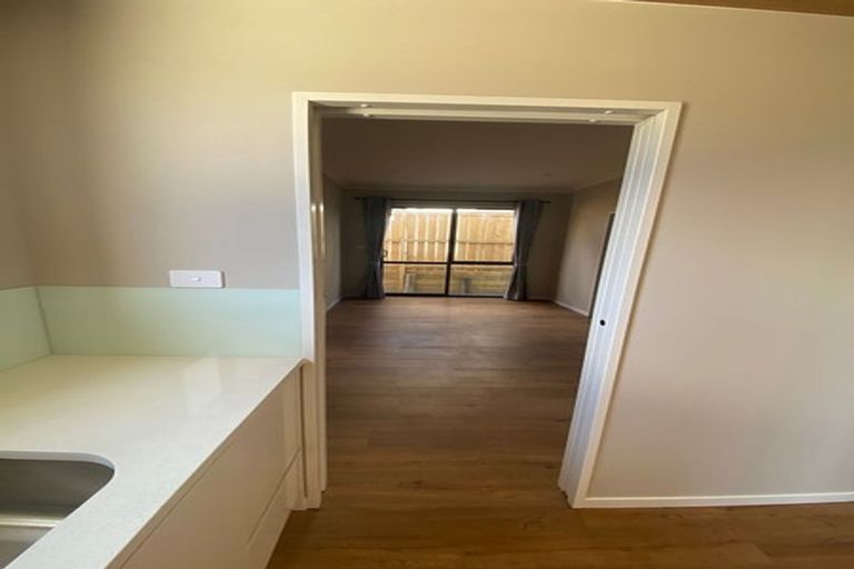 Photo of property in 9 Bendridge Street, Flat Bush, Auckland, 2019