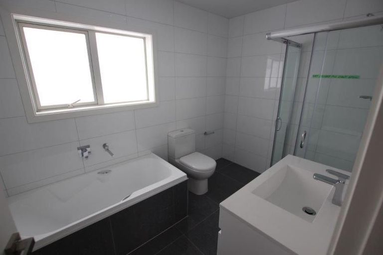 Photo of property in 51 Senator Drive, Manurewa, Auckland, 2105