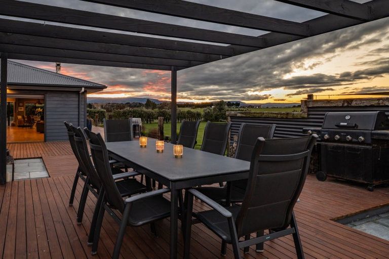 Photo of property in 662 Aorangi Road, Maraekakaho, Hastings, 4171