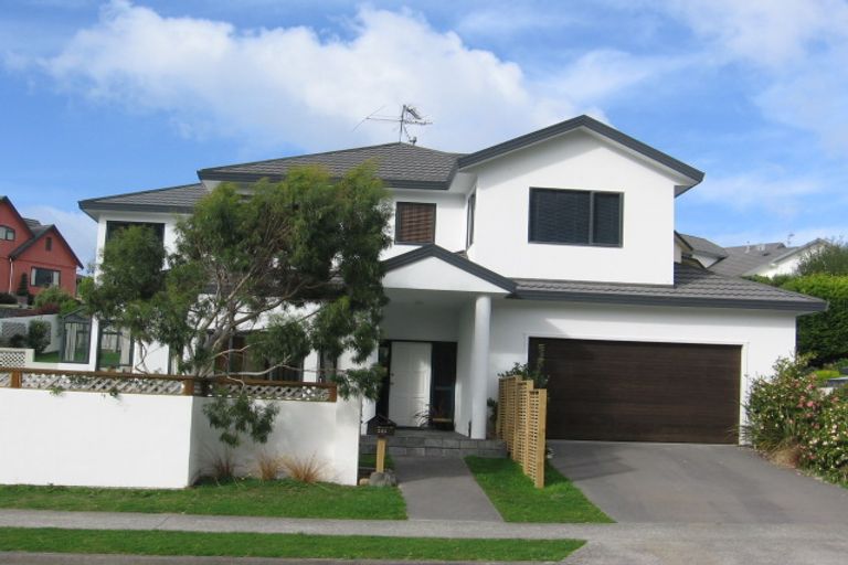 Photo of property in 191 Westchester Drive, Churton Park, Wellington, 6037