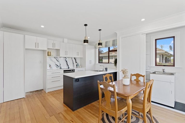 Photo of property in 80 Springs Road, Hornby, Christchurch, 8042