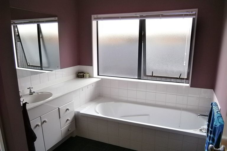 Photo of property in 7 Monet Vale, Rolleston, 7614