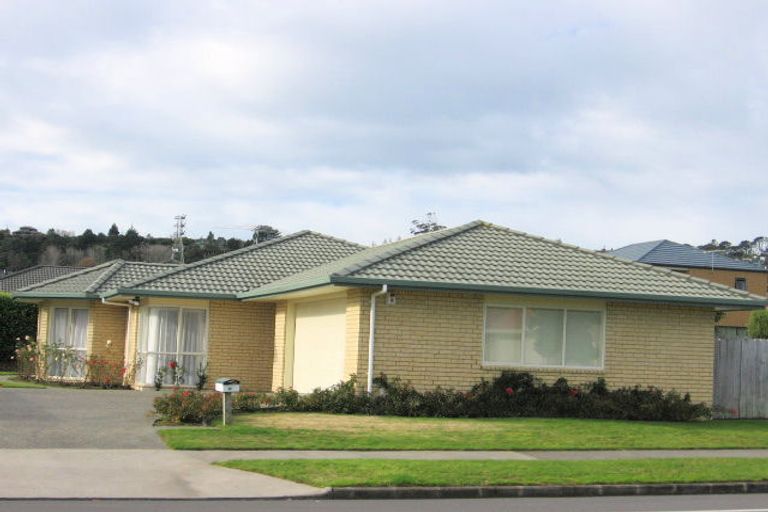 Photo of property in 182 Kilkenny Drive, East Tamaki Heights, Auckland, 2016