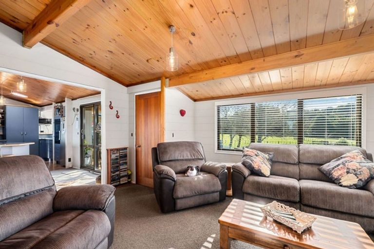 Photo of property in 68 Sunnex Road, Hamurana, Rotorua, 3096