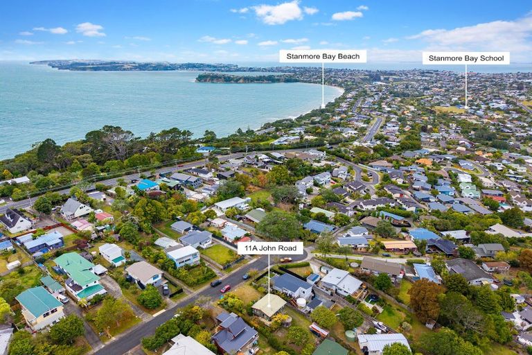Photo of property in 11a John Road, Stanmore Bay, Whangaparaoa, 0932