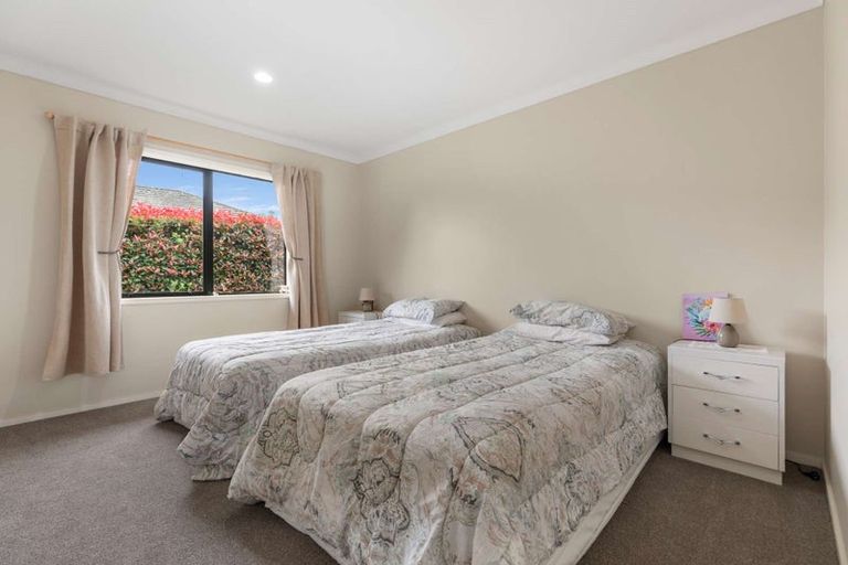 Photo of property in 22 Jenny Lane, Waiuku, 2123