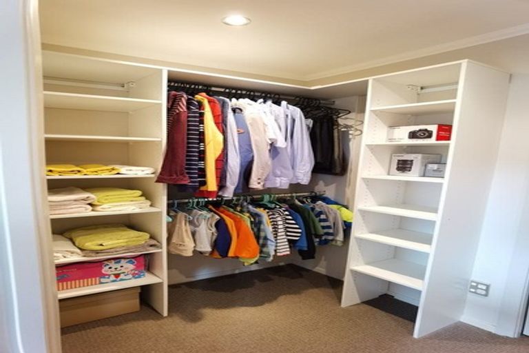 Photo of property in 3 Caesars Place, Churton Park, Wellington, 6037