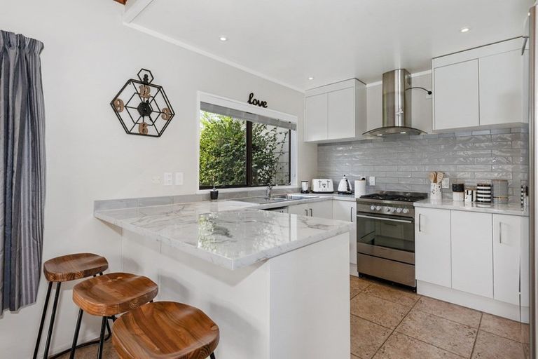 Photo of property in 14 Halyard Close, Flagstaff, Hamilton, 3210