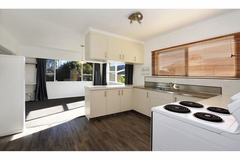 Photo of property in 16 Kipling Crescent, Stoke, Nelson, 7011