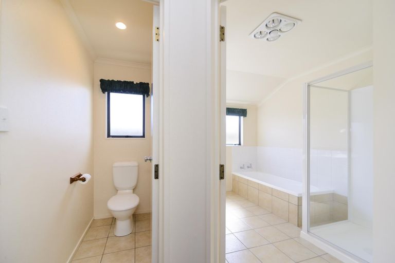 Photo of property in 110 Peter Hall Drive, Kelvin Grove, Palmerston North, 4414