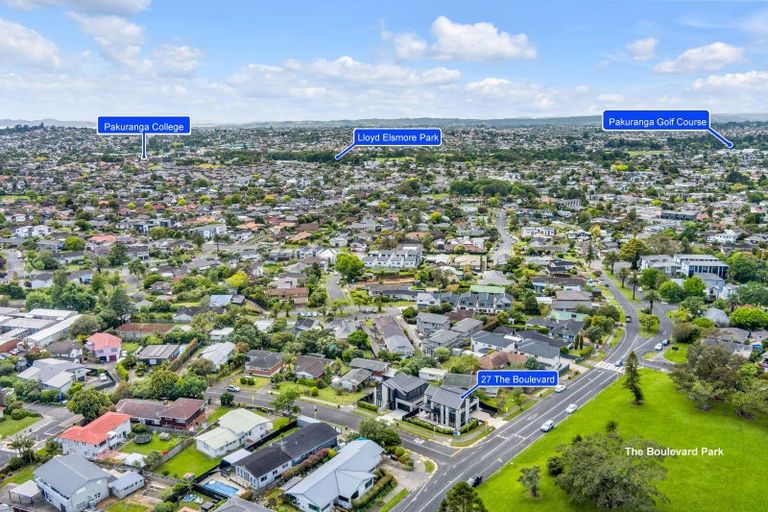 Photo of property in 27 The Boulevard, Sunnyhills, Auckland, 2010