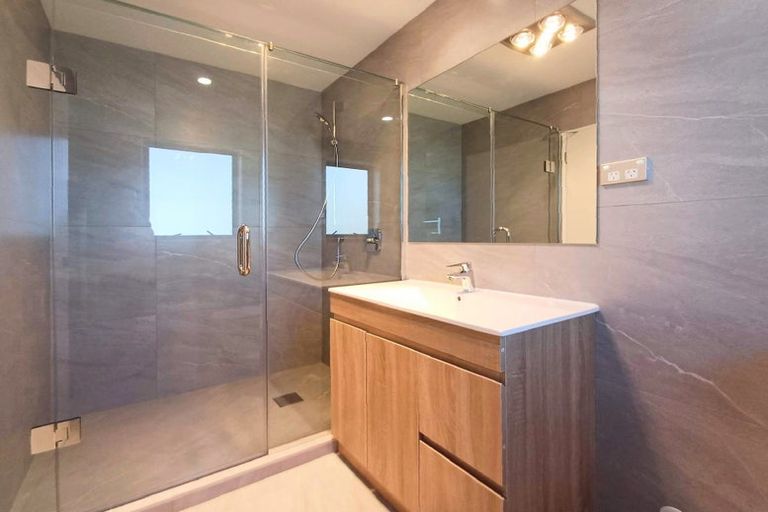 Photo of property in 345 East Coast Road, Mairangi Bay, Auckland, 0630