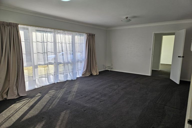 Photo of property in 12 Pentland Place, Highlands Park, New Plymouth, 4312