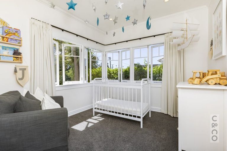 Photo of property in 10 Princes Street, Riverhead, 0820