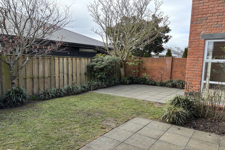 Photo of property in 25 Henley Green, Northwood, Christchurch, 8051