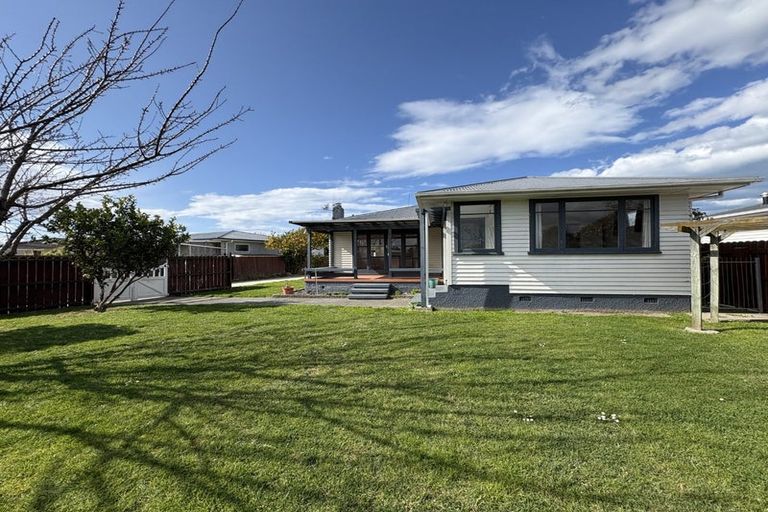 Photo of property in 27 Magdalen Crescent, Pirimai, Napier, 4112
