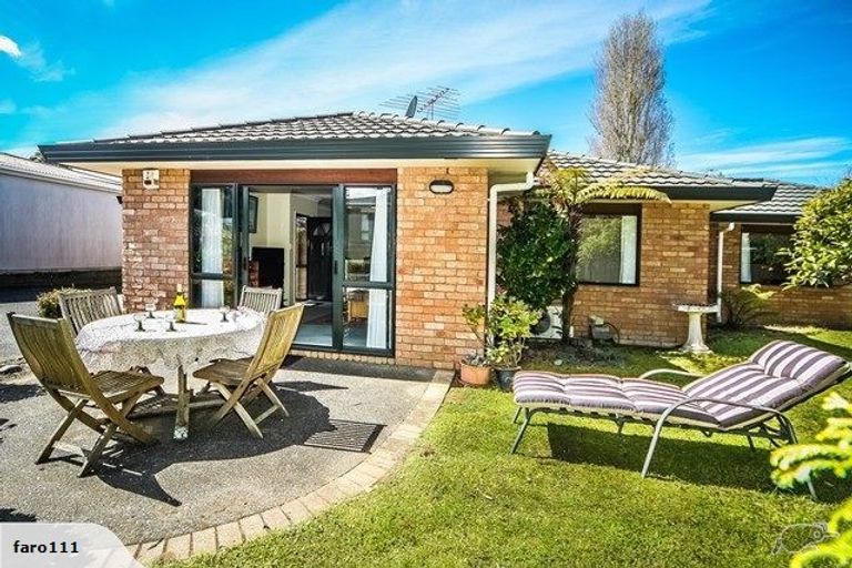 Photo of property in 32a Pine Road, Orewa, 0931
