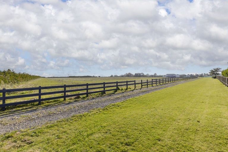 Photo of property in 29 Matarikoriko Road, Brixton, Waitara, 4382