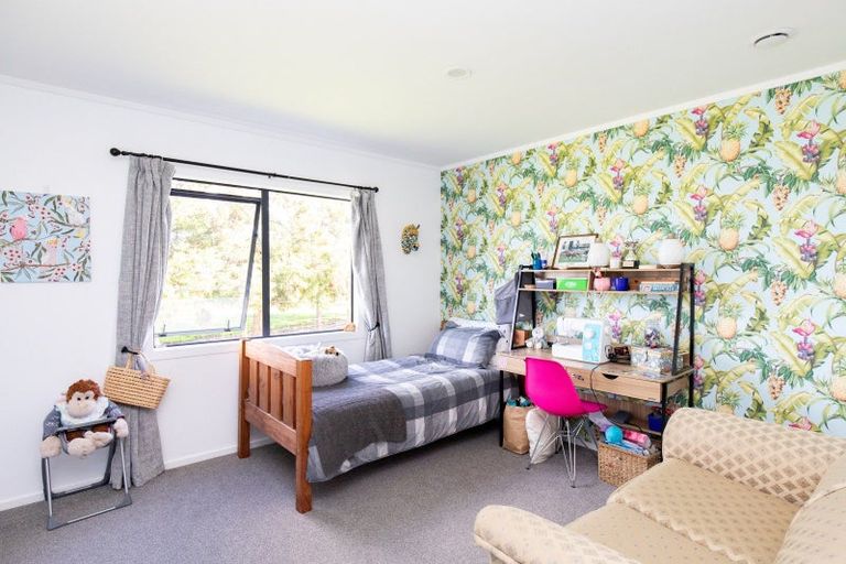 Photo of property in 100 Huirau Road, Turua, Thames, 3574