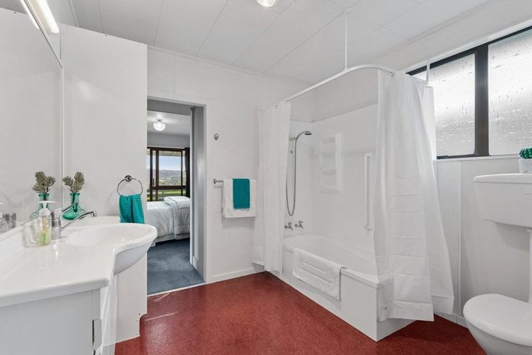 Photo of property in 11 Cypress Gardens Place, Onerahi, Whangarei, 0110