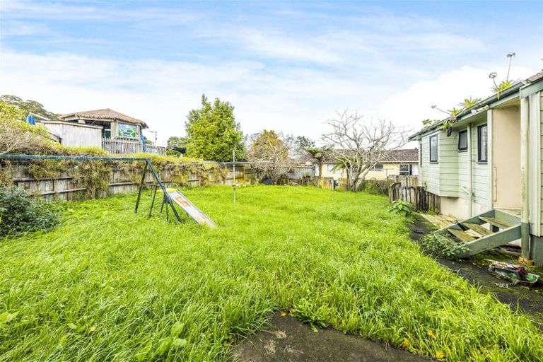Photo of property in 6 Rako Place, Manurewa, Auckland, 2102