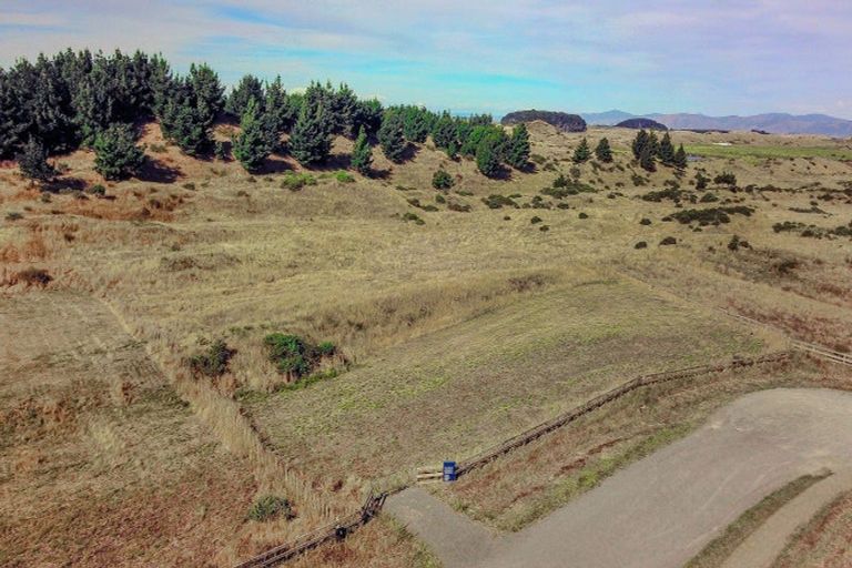Photo of property in 33 Truebridge Drive, Waitarere, Levin, 5510