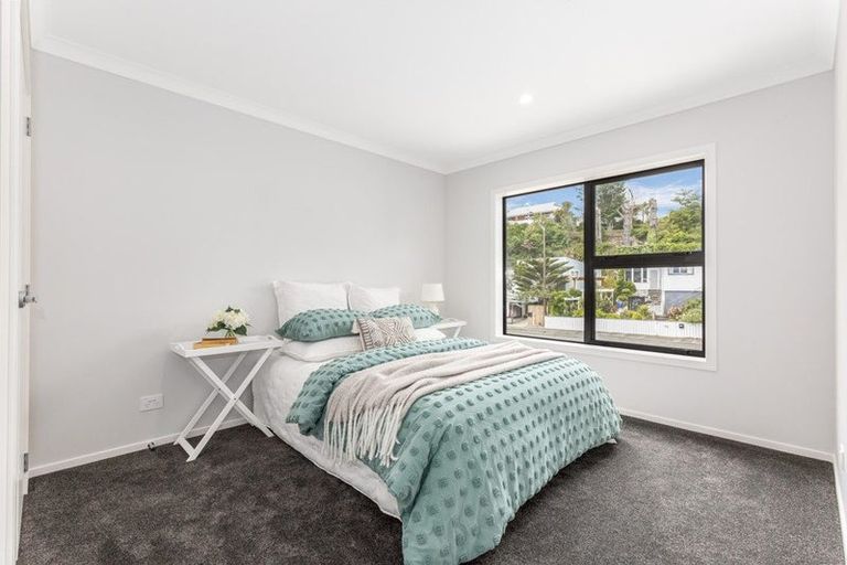 Photo of property in 142 Jamaica Drive, Grenada North, Wellington, 5028