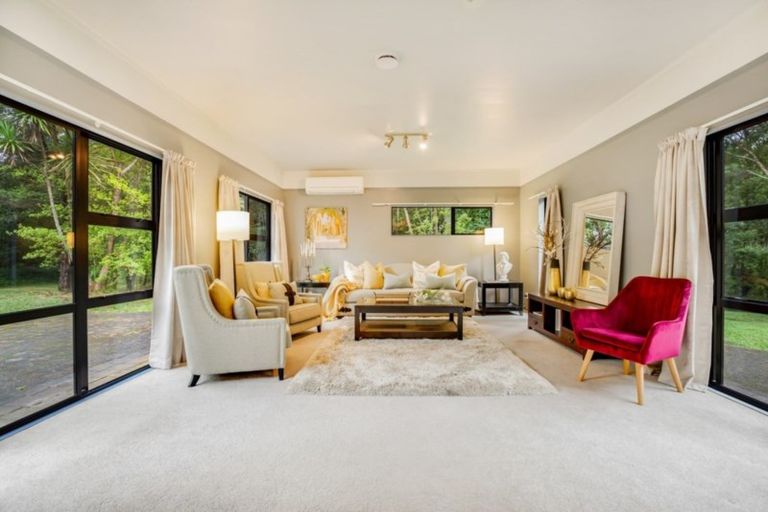 Photo of property in 18 Konini Road, Titirangi, Auckland, 0604