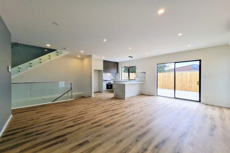 Photo of property in 25 Jandell Crescent, Bucklands Beach, Auckland, 2014
