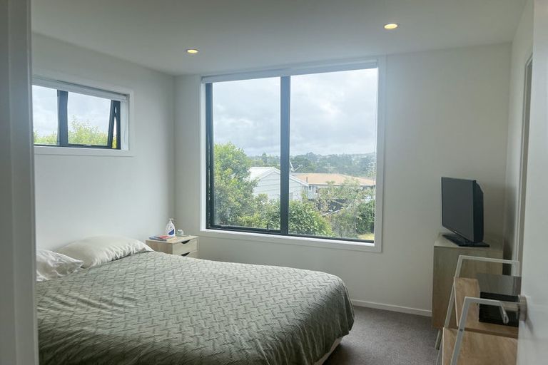 Photo of property in 12/12 Tawa Road, Te Atatu Peninsula, Auckland, 0610
