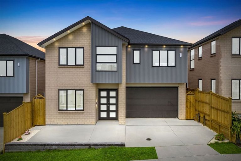 Photo of property in 24 Crossgar Road, Flat Bush, Auckland, 2019