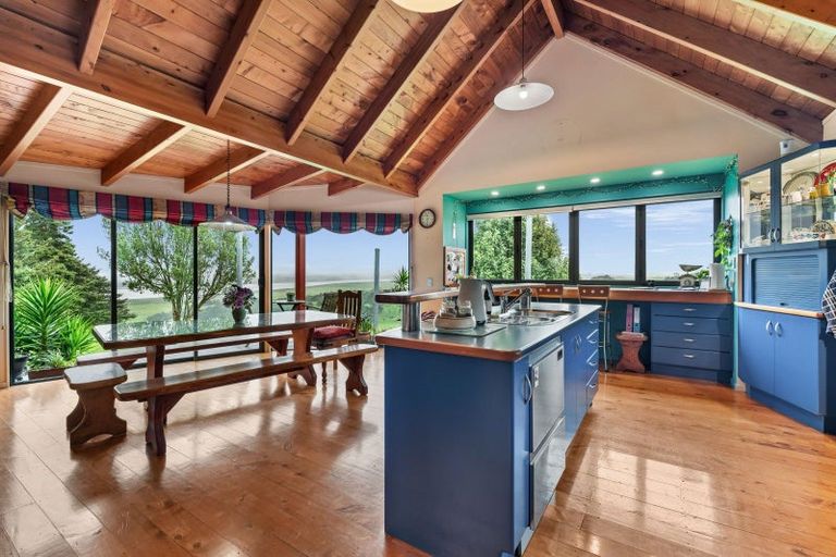 Photo of property in 136 Whakahara Road, Arapohue, Dargaville, 0370