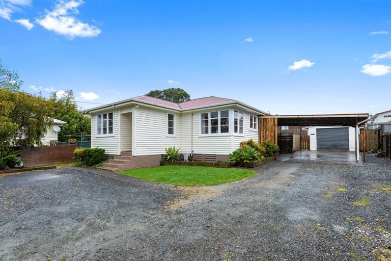 Photo of property in 9 Pukemiro Road, Te Kamo, Whangarei, 0112