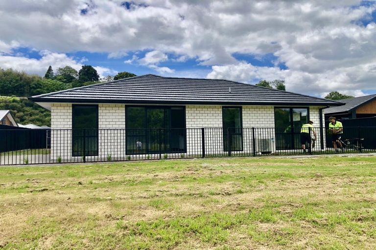 Photo of property in 70 Pakanga Grove, Pyes Pa, Tauranga, 3112